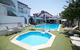 Neptune Hotel Apartments